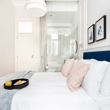 Joivy Wonderful 2br Flat In The Centre * Lisbon